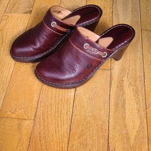 Womens Born Heeled Mules/Clogs